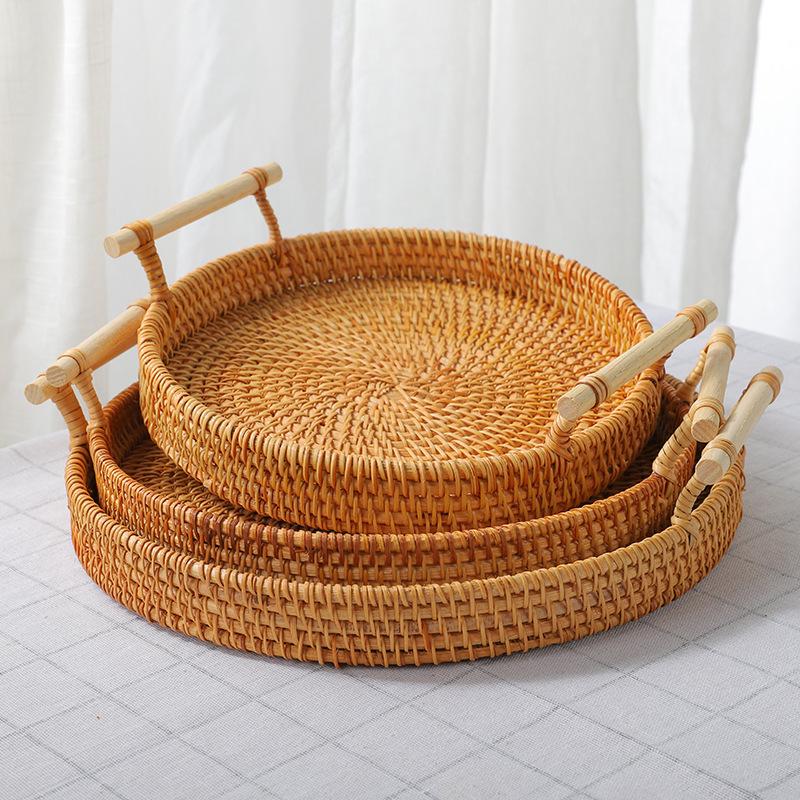 Dinner Serving Tray Breakfast Bread Food Plate Handwoven Rattan Storage Tray Round Shape Fruit Cake Wicker Basket With Handle