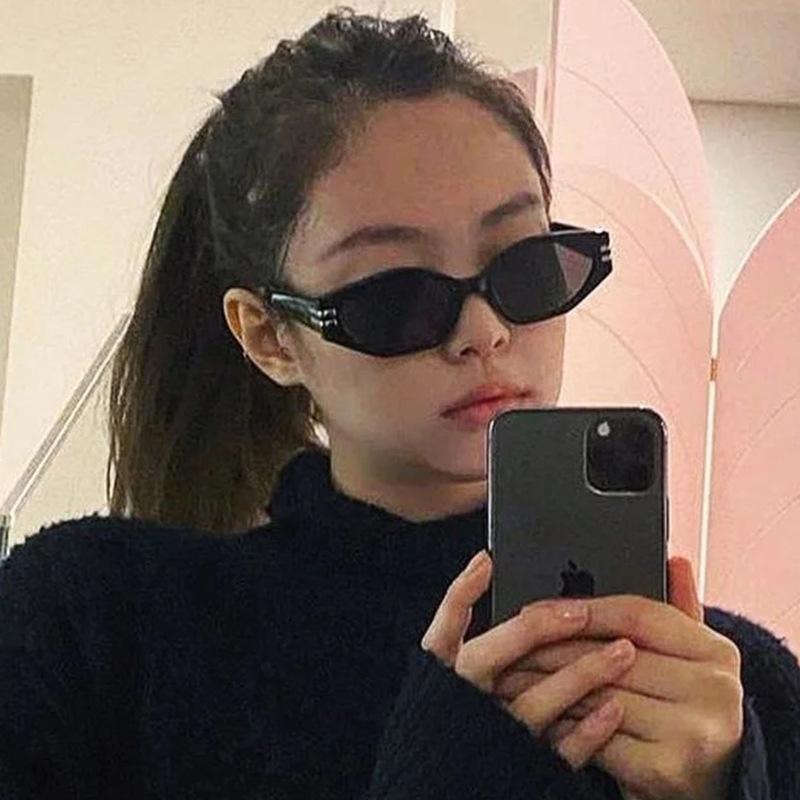 Vintage Black Square Sunglasses Women Luxury Brand Small Rectangle Sun Glasses Female Gradient Clear Eyewear