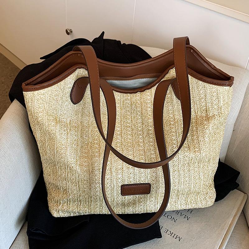 

Versatile large-capacity straw woven bag women s bag 2025 new casual fashion foreign-style woven beach bag work commuter bag коричневий