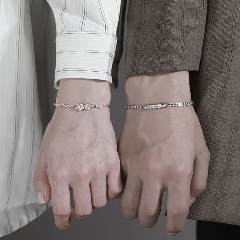 Classic Adjustable Lovers Bracelet Valentine's Day Hand Jewelry Simple Thin Bracelet Flower Charm Couple Bangle Girls