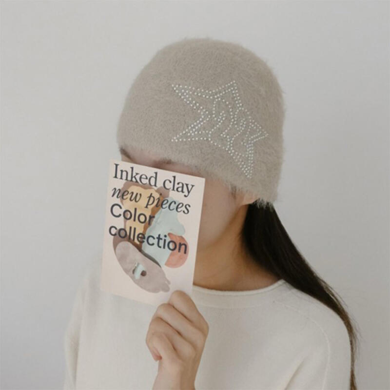 Women s Star Patterned Fleece Beanie Y2K Style Short Hat beige