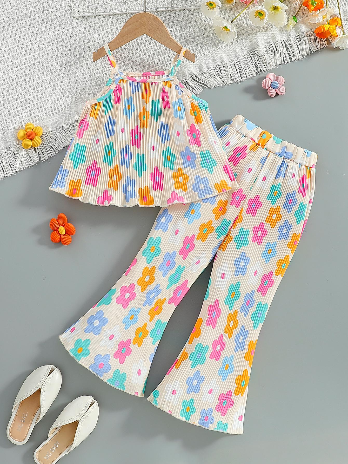 

Girls Fashionable Two-piece Summer Children s Sweet Halter Top + Flared Pants Set 3-4Y