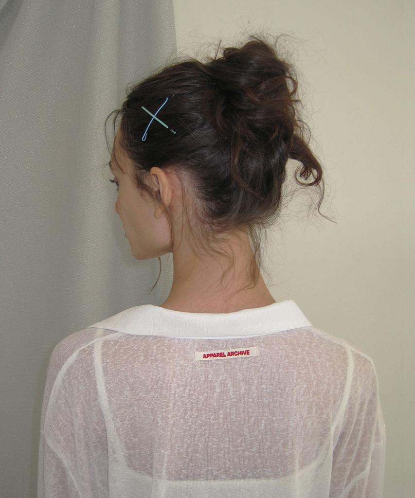 Eopaeleolakaibeu Veil Sheer Layered Knit - Ivory
