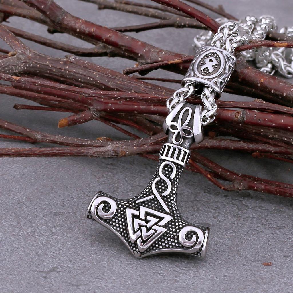 Nordic Mythology Men's Scandinavian Pirate Fashion Necklace Odin Rune Pendant Punk Wind Tide Men's Pendant Accessories