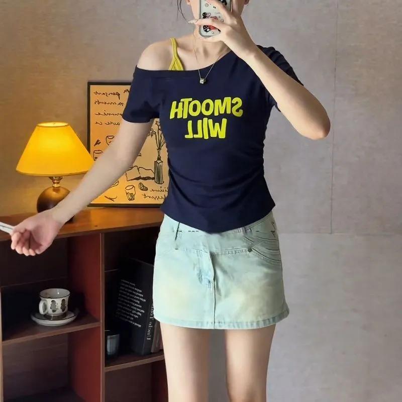 

Gray Letter Printed Waist Pleated Short-sleeved T-shirt for Women Summer New Style Oblique Shoulder Straps Fake Two-piece Top XL