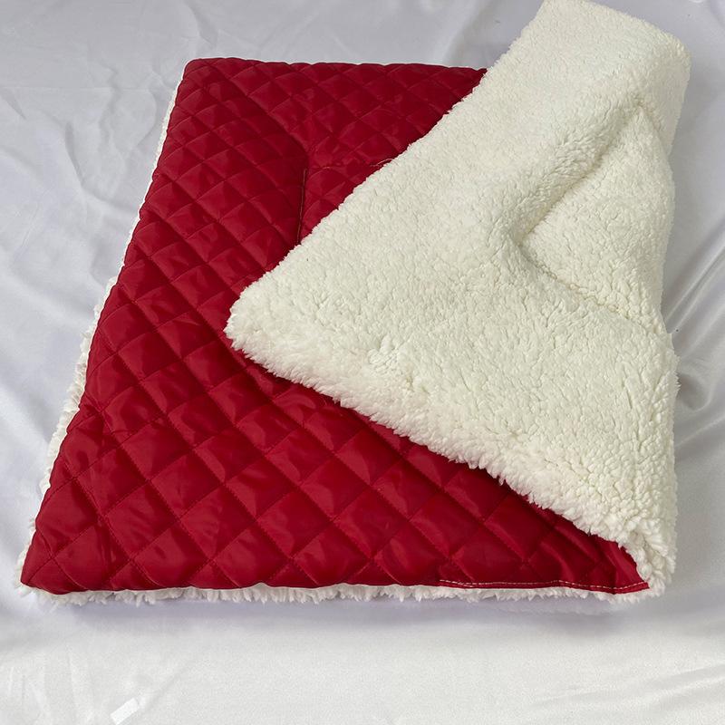 Hundebett Hundematte Herbst/Winter Hundedecke Teddy Goldenes Fell Klimaanlagendecke Plüschkissen XS:39*42cm white