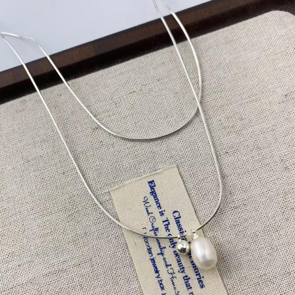 Collana Minimalista a Doppio Strato con Perle d'Acqua Dolce