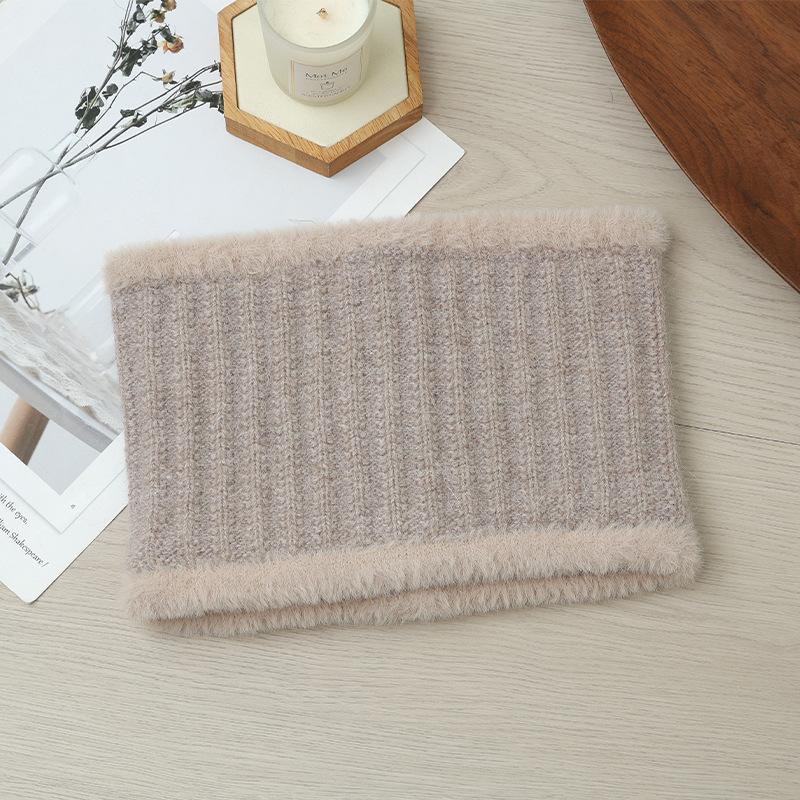 New Autumn and Winter Two Color Plush Bow Warm Basin Hat Versatile Bright Silk Rabbit Hair Basin Hat Can Scarf Cold Proof Set