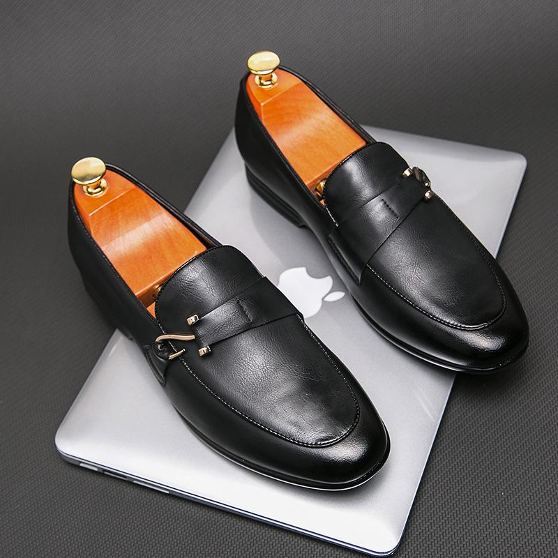 Fashion Luxury Formal Leather Shoes for Men Business Leather Dress Shoes Italian Style Pointed Toe Mens Oxfords Bridegroom Wedding Shoes