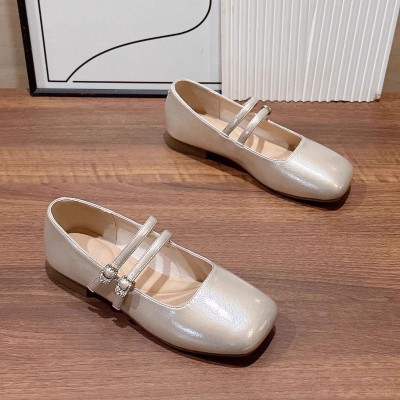 

Fashion New Style Women Shoe Retro Flat Heeled Ballet Shoes for Woman Square Toe Cross Strap Mary Jane Red Single Shoes Zapatos De Mujer 35