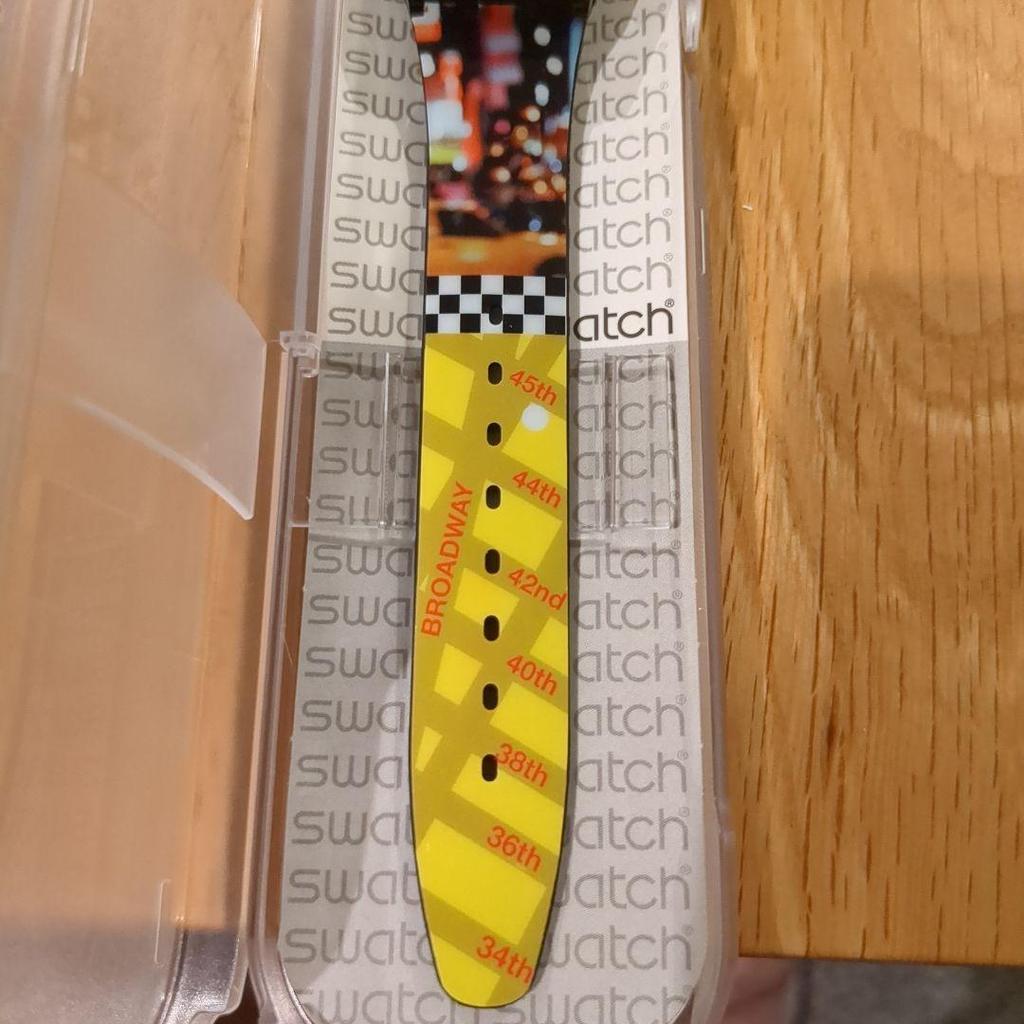 Used Swatch SWATCH TIMES SQUARE limited edition GZ409