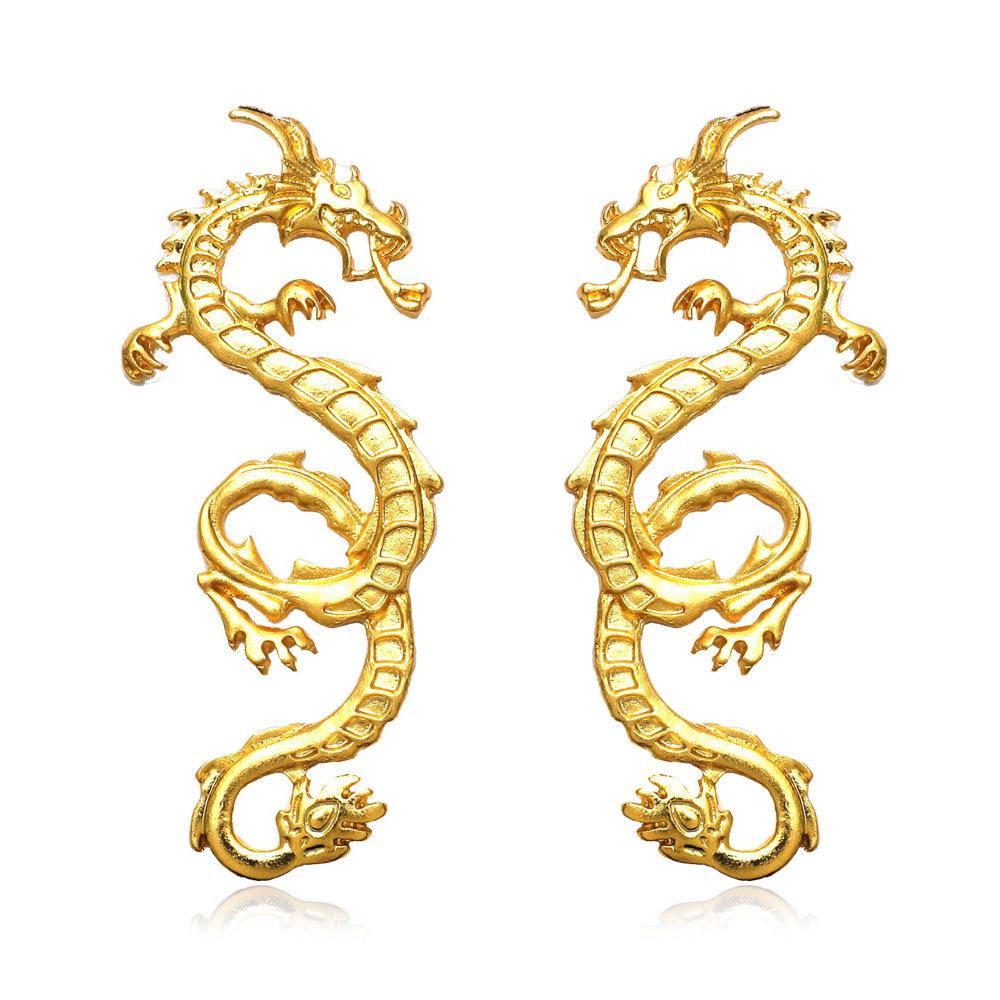 Retro European & American Snake-Shaped Statement Earrings: Trendy Metal Geometric Studs with a Touch of Vintage Charm