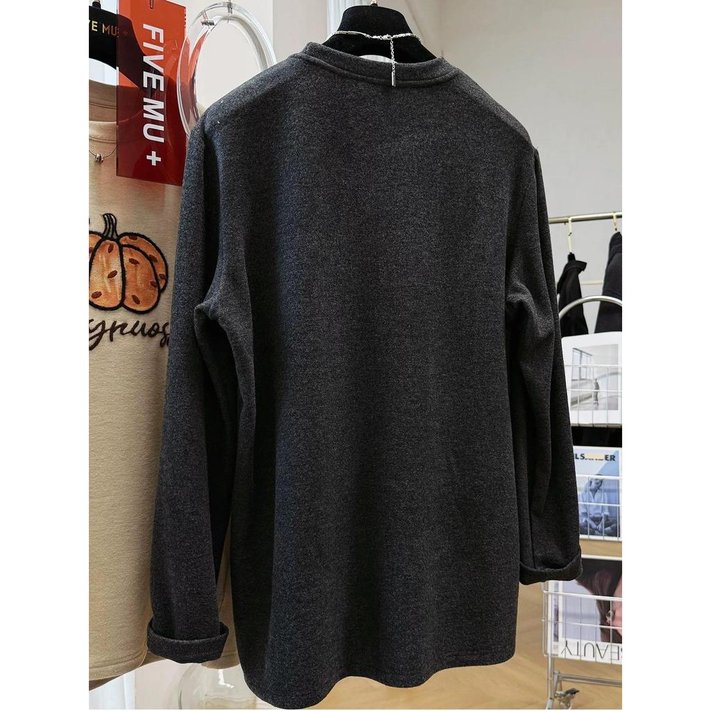 Plus Size Sister: Vintage Pumpkin Long-Sleeve Women's T-Shirt (Early Spring 2026 Collection)