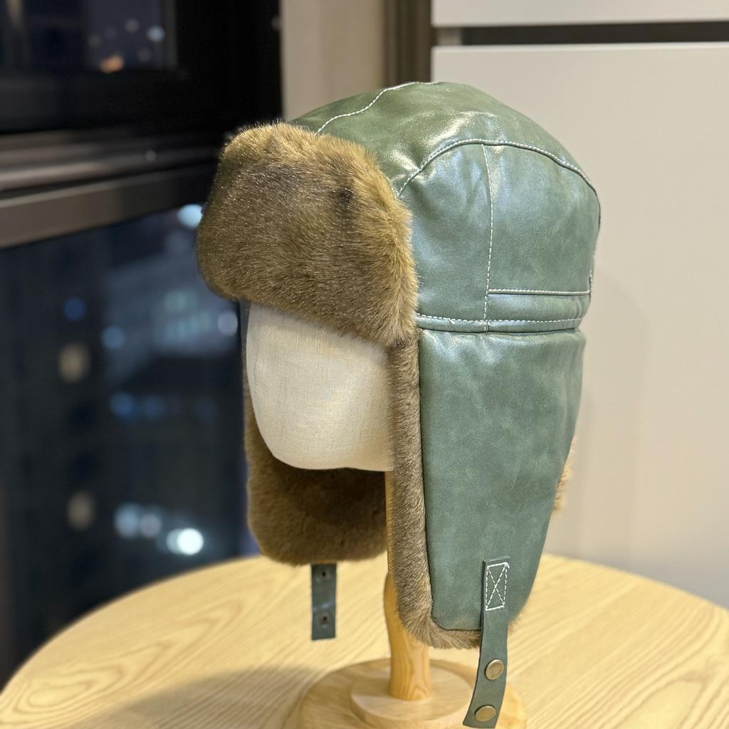 New thickened leather aviator hat for men, winter warm outdoor cycling ear-protecting cotton hat, faux cowhide hat, trendy
