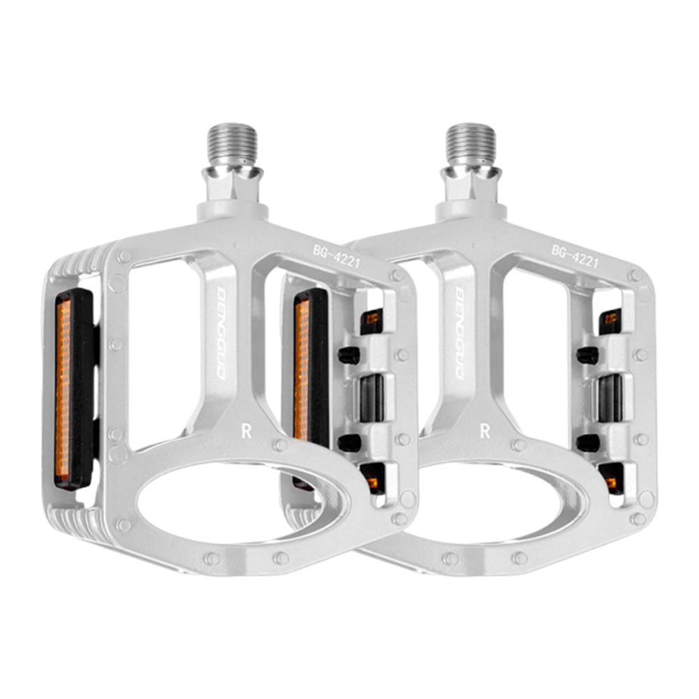 Mountain Bicycle Pedal Ultra-Light Road Bike Alloy Pedal Waterproof Double DU Bicycle Pedal for Night Riding Bicycle Accessories