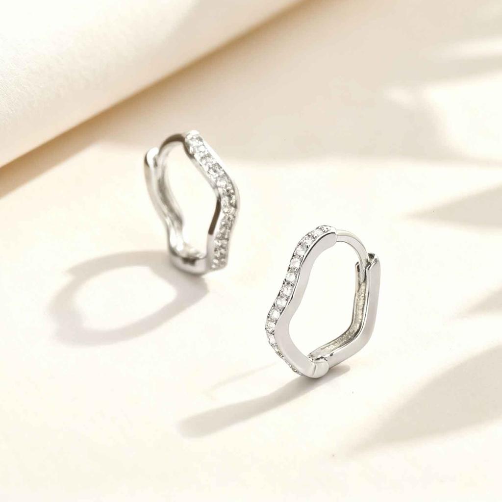 Chic Zircon Wave Earrings for Women,Silver Color Geometric Heart Shape Hoop Earrings,Elegant Party Jewelry Gifts