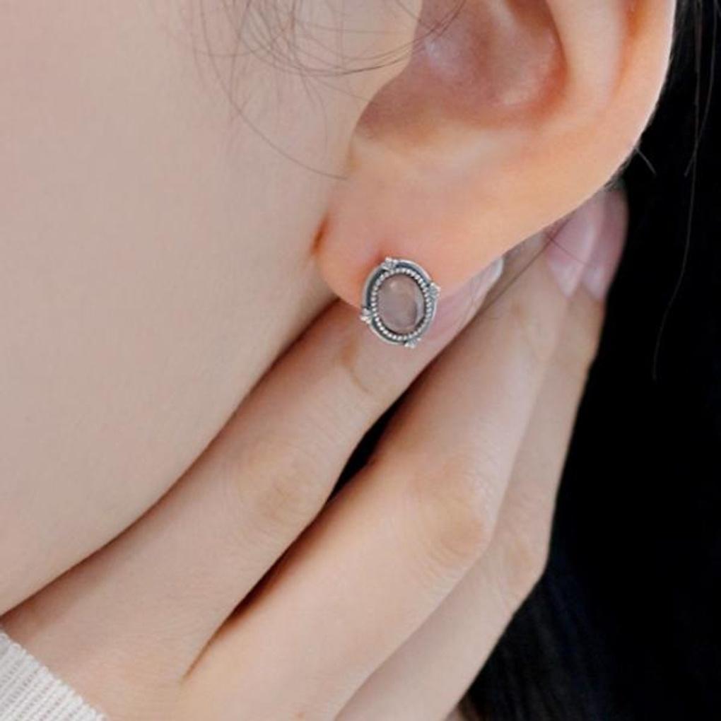 Women's Daily Accessory Sari Chalcedony Gemstone Earrings