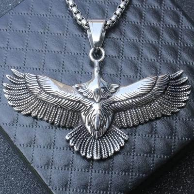 New Retro Necklace, Domineering Eagle Spreading Wings, Hip-hop Necklace, Men's and Women's Fashion ,A Gift for My Boyfriend