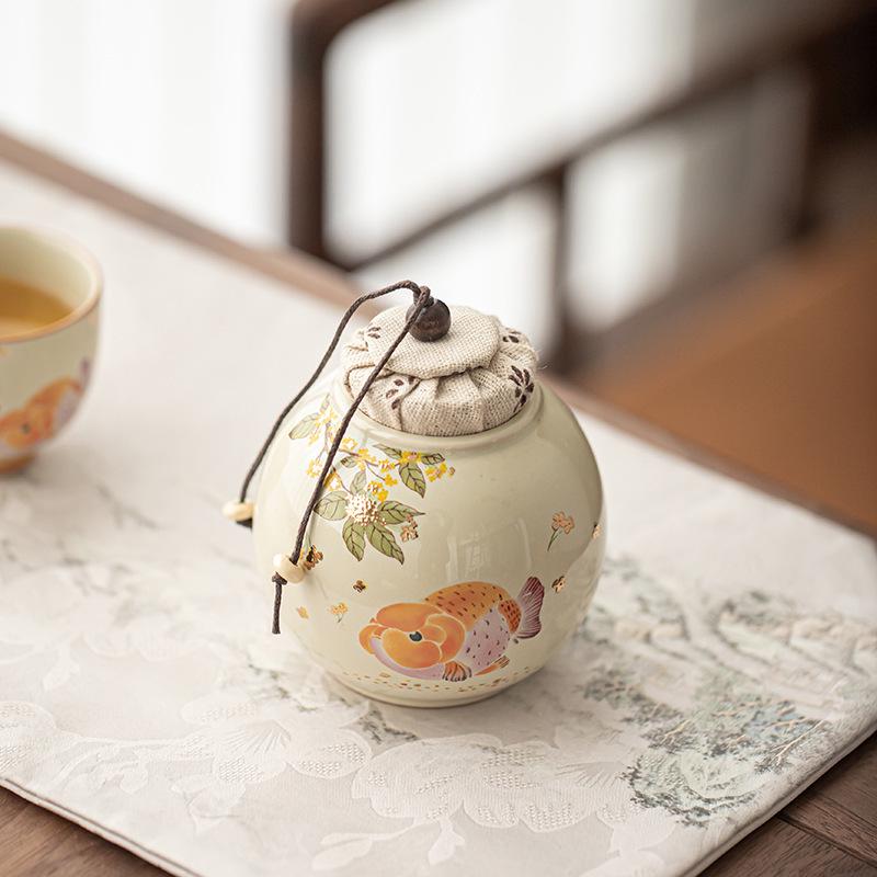 Ceramic Wood Ash Tea Caddy: Moisture-Proof, Fresh-Keeping Storage Jar for Goldfish Design