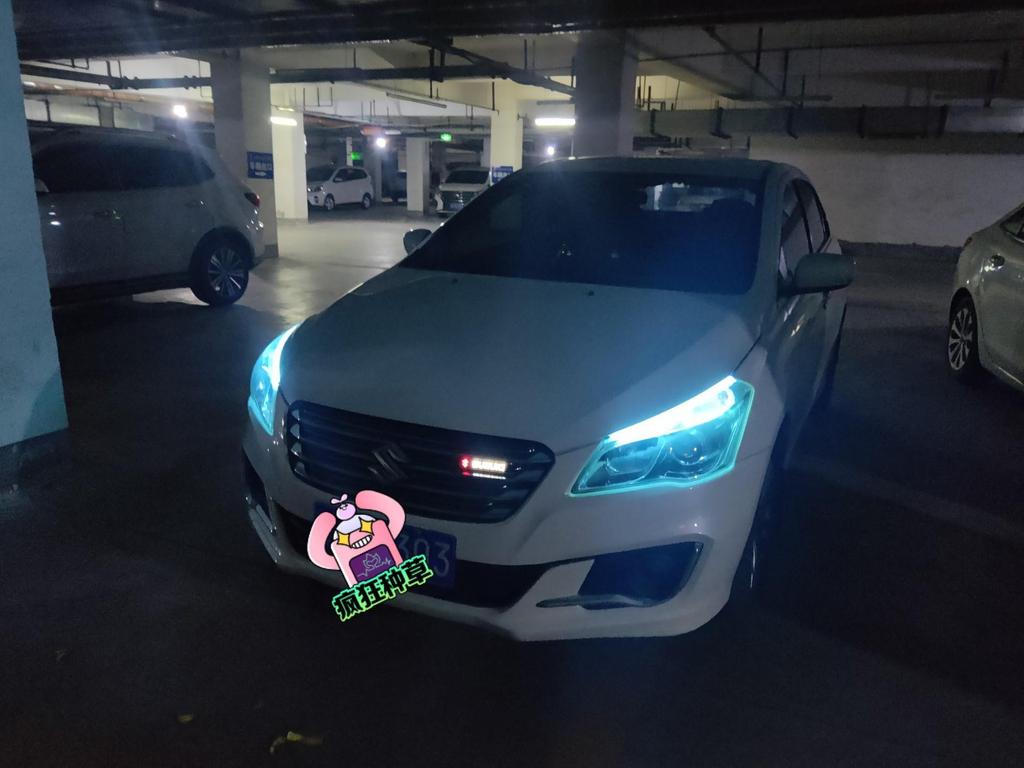 Kompatibel mit Subaru STI: LED-Scheinwerfer, Kühlergrillbeleuchtung, Dekorative Logos & Universelle Modifikationen.