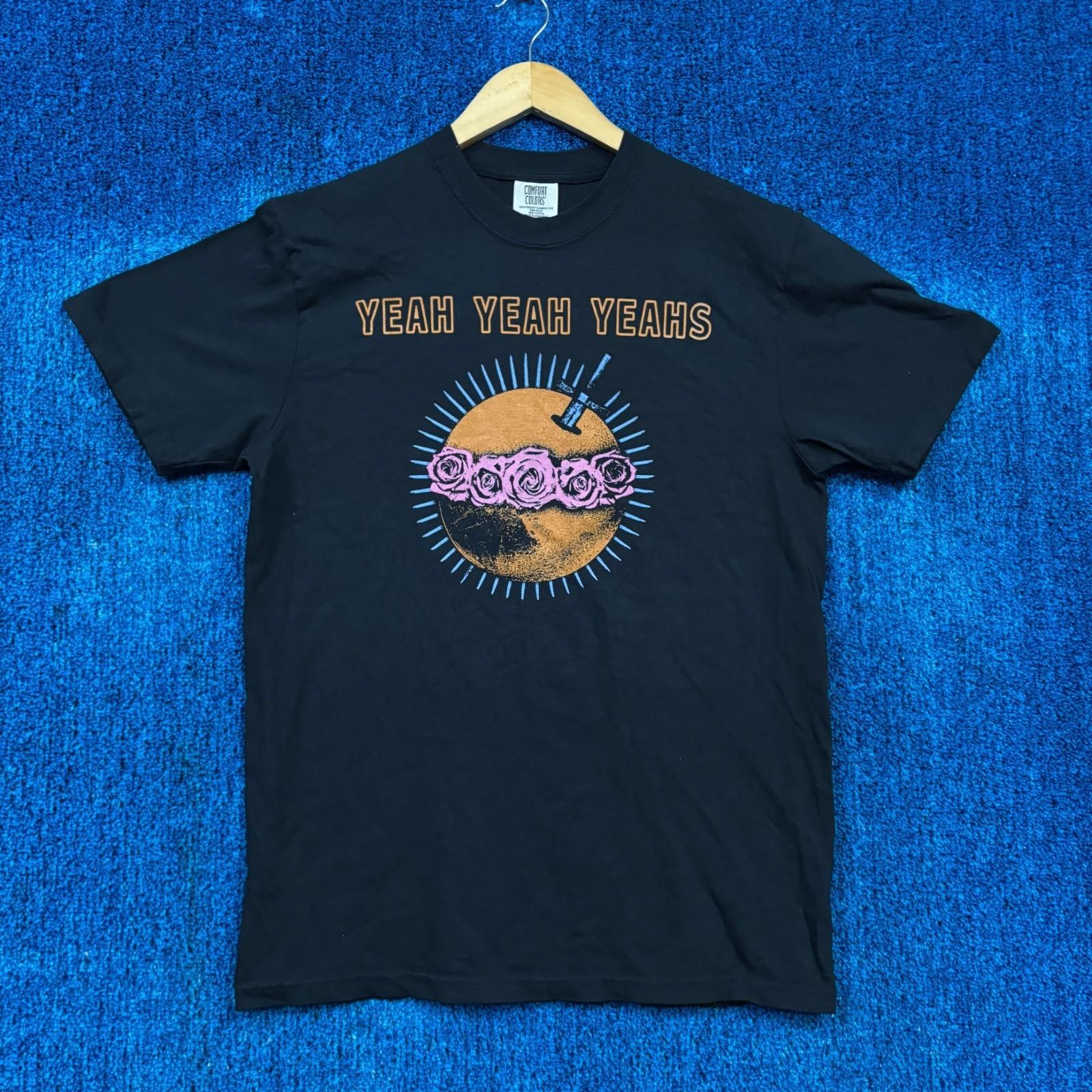 Yeah Yeah Yeahs Rock T-Shirt Size Medium Unisex T-Shirt XXXL