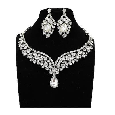 Braut Hochzeit Schmuck Zweiteiliges Set Exquisite Strass Halskette und Ohrringe Suite Party Formelle Kleidung Accessoires Halskette
