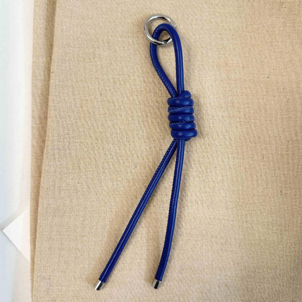 Beautiful PU Rope Knot Keychain Solid Color Thick PU Rope Art with Ring Clasp Woman's Handbag Pendants