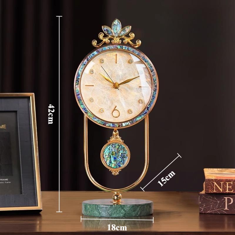 

Роскошные настольные часы Искусство Нордический бесшумный настольный кварцевый часы Современный дизайн Эстетичные часы на основе ракушки Украшение для шкафа в гостиной