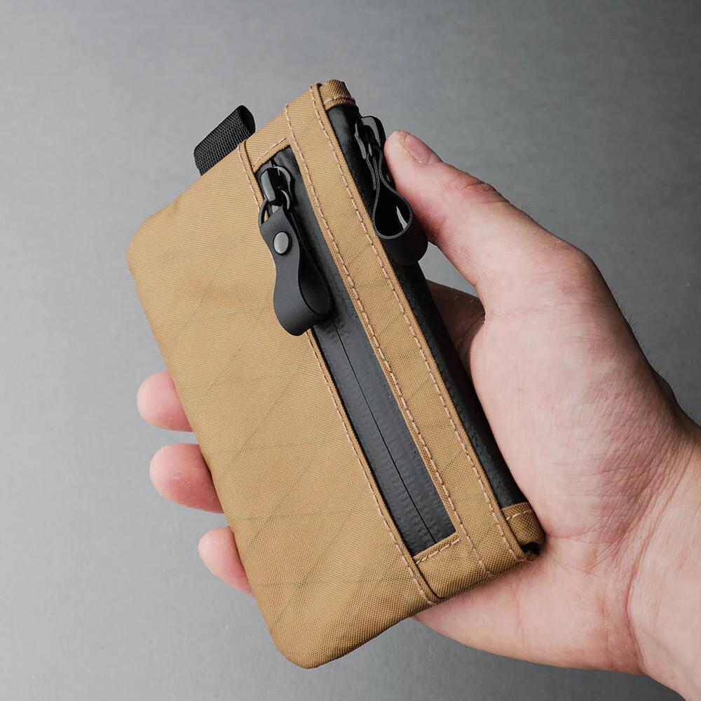 Men's Outdoor Anti-theft Brush RFID Card Bag Multifunctional ID Card Clip Pen Tool Key Headphone Mini Item Storage Bag