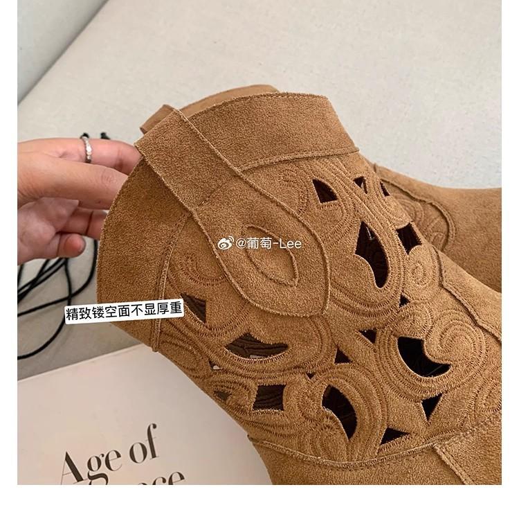 Cowhide Version~ New Short Boots Women's Western Cowboy Boots Embroidered Hollow Women's Thick Heel V-mouth Thick-soled Retro Knight Boots Women