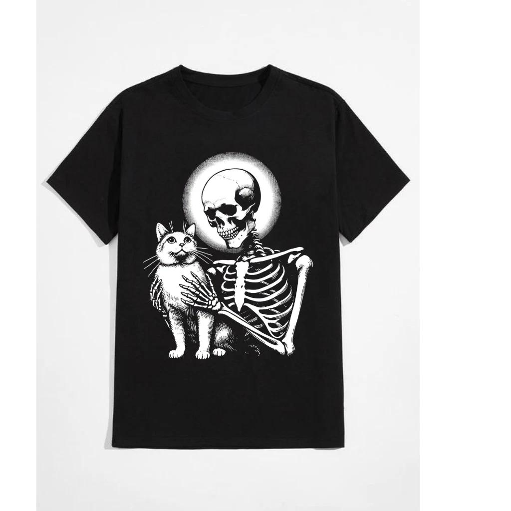 Skeleton & Cat Halloween Graphic Novelty T-Shirt S