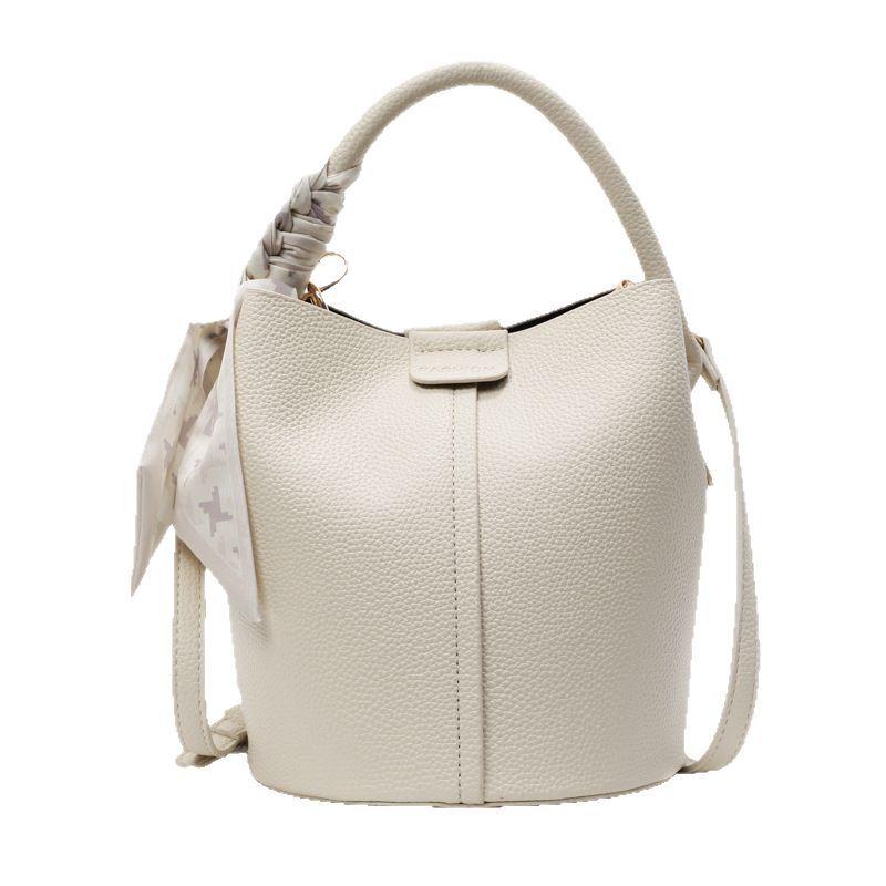 Fashion Handbag 2025 New Summer French Small Fresh Shoulder Messenger Bag Foreign Style Popular Bucket Bag Women's Bag