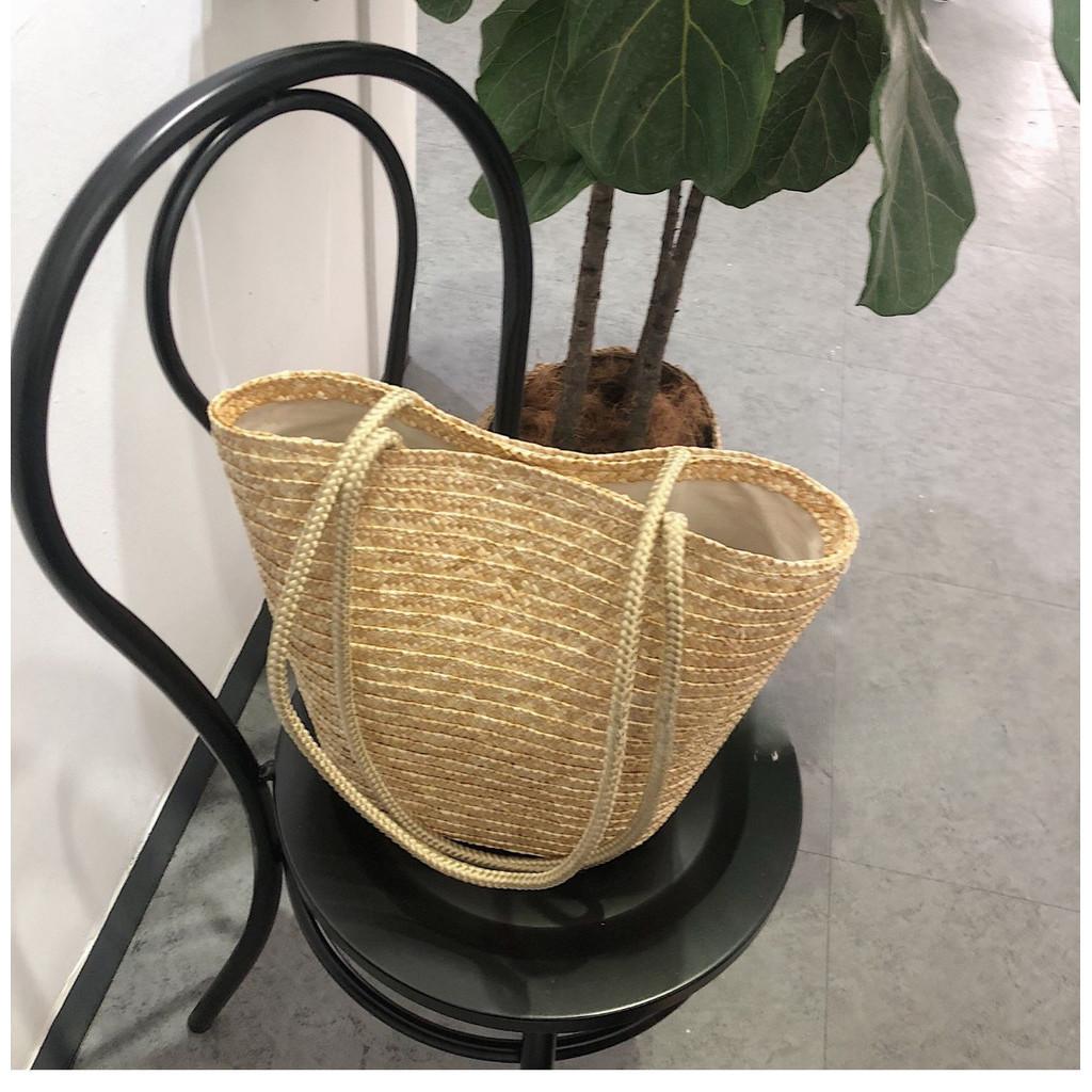 IELGY large-capacity straw bag, seaside vacation bag, hand-woven summer beach premium straw bag