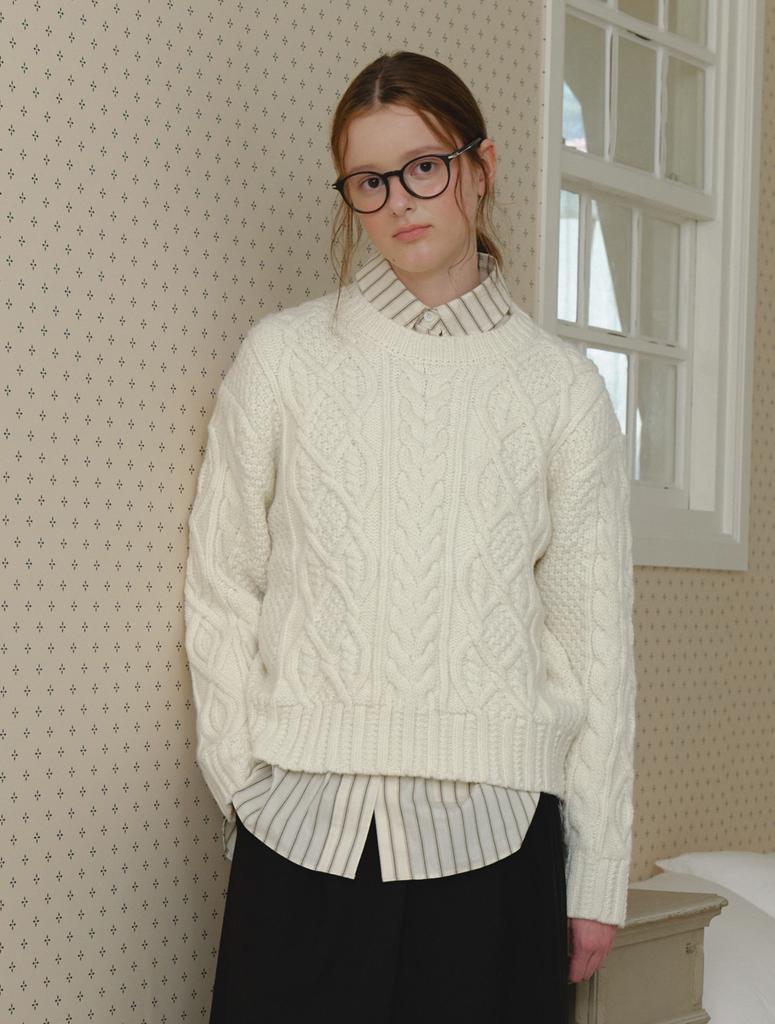CLUNY Alpaca Twist Cable Knit Sweater - Ivory