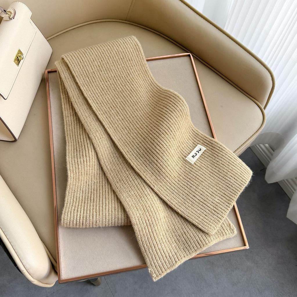 New Autumn and Winter Knitted Scarf Women's Fashion Classic Solid Color Versatile Scarf Simple Korean Version Thickened Warm Small Scarf