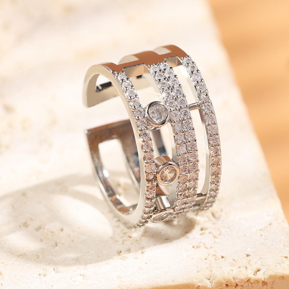 

Открытое кольцо REEROW Zircon: Элегантная женская бижутерия