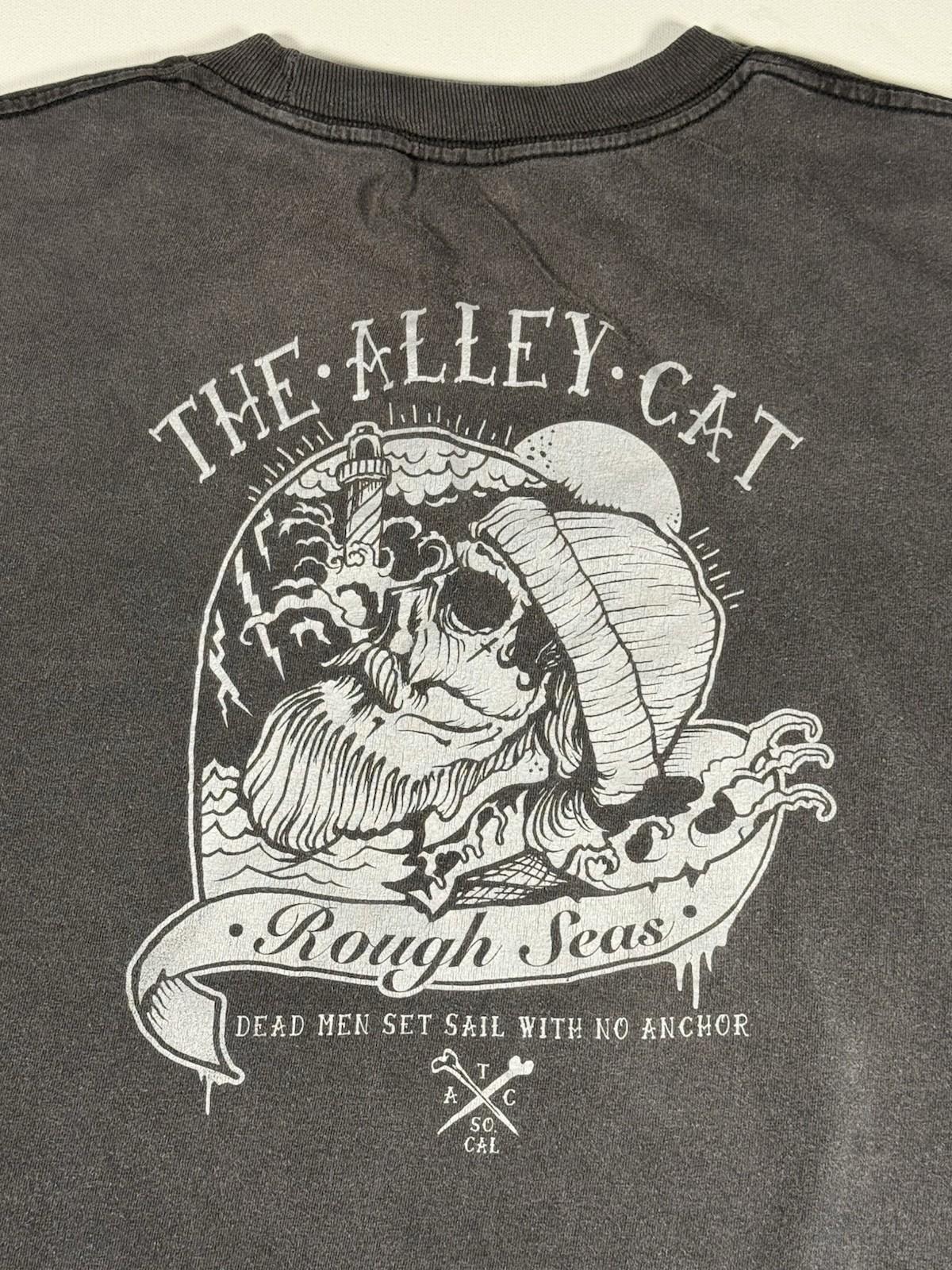 Alley Cat Rough Seas Men’s XL Gray Faded Distressed Graphic Tee Unisex T-Shirt L