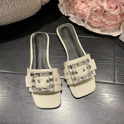 Metallknopf Buchstaben Dekoration Damen Hausschuhe Sommer Damen Sandalen Flache Strandschuhe Damen Sandalen Strandschuhe Zehentrenner