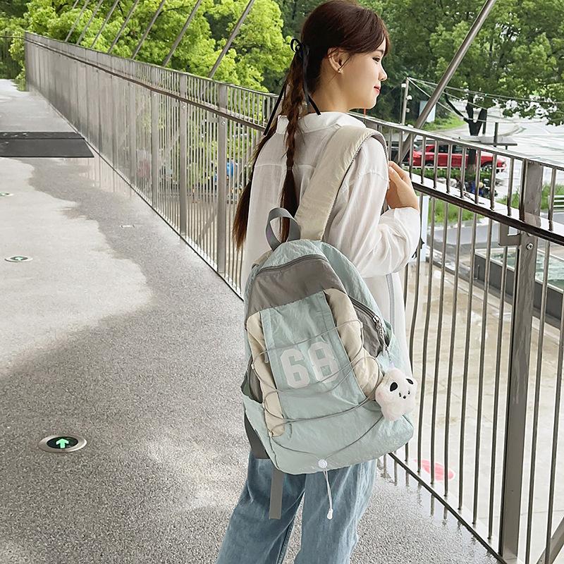 School Bag New Color Matching Pleated Sense Lightweight Outdoor Sports Soft Backpack High Value Girl Heart Travel Small Backpack