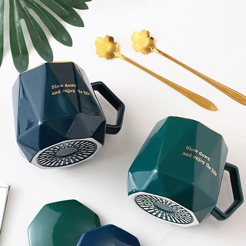 420 ml cană nouă coroană cu capac lingură cești de cafea ceașcă de Crăciun ceașcă pentru ceai căni originale Livrare gratuită Ceramica și ceramică Călătorii