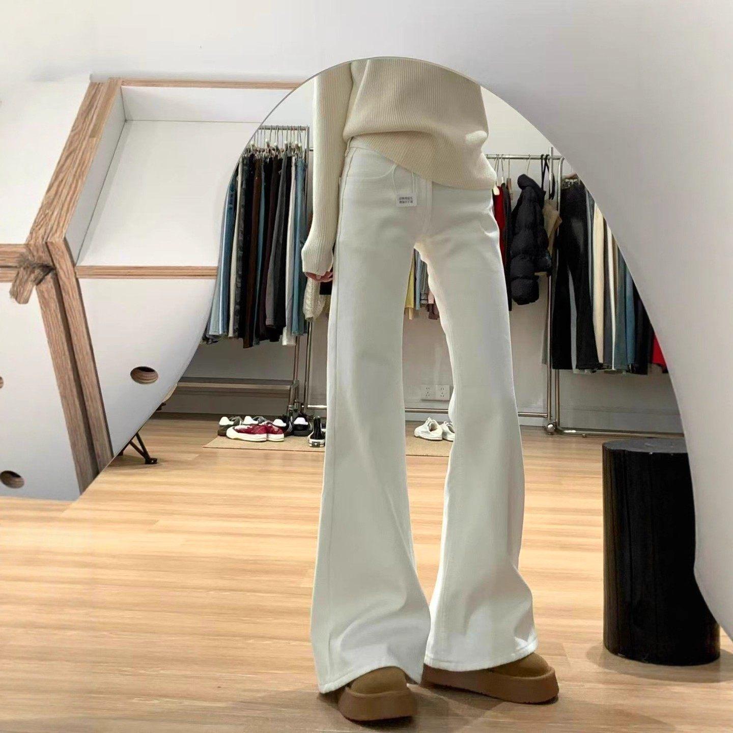 American High-Waisted Micro-Flare Plus-Size Jeans for Women L (110-120 lbs)