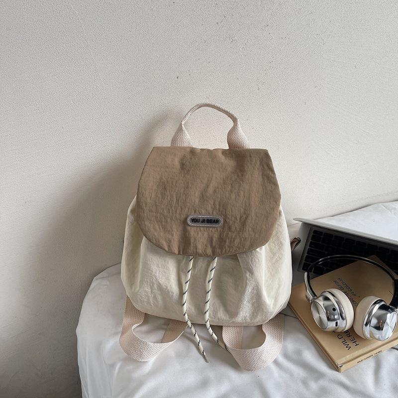 Schoolbag1011 New Fashion Small Backpack Casual Backpack Women's Large Capacity Commuter Work Bag Outdoor Travel Bag