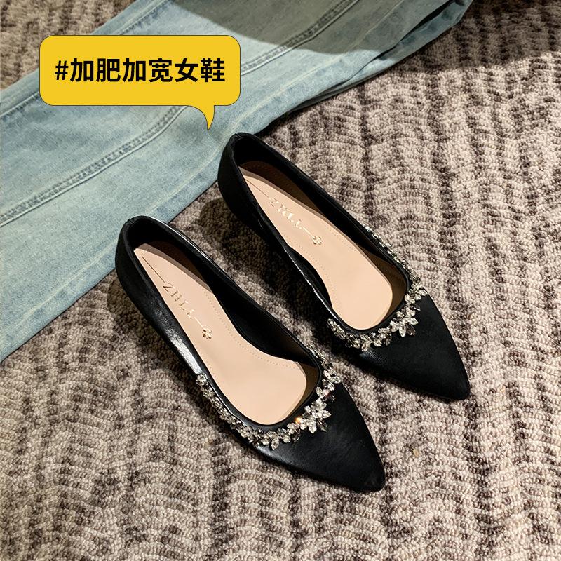 

High heels, thin heels, shallow mouth, pointed women s single shoes, dress shoes, widened and fattened large-size women s shoes 35