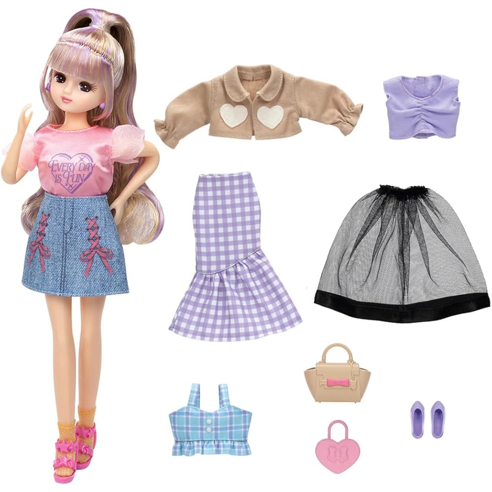 

Takara Tomy Licca-chan Doll LD-03 1 Week Outfit Gift Set Dress-Up Toy for Ages 3 and Up