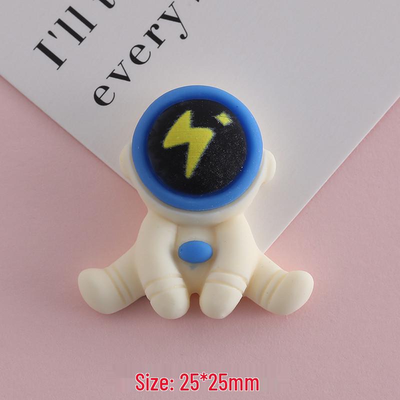 Hot-Selling Astronaut Rocket Resin Phone Case DIY Kit Accessories