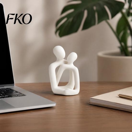 Neutral Style Love Figurine Present 3D Printed Abstract Couple Statue, Minimalist Couples Bedroom Decor, White Hugging Lovers Sculptures, Warm