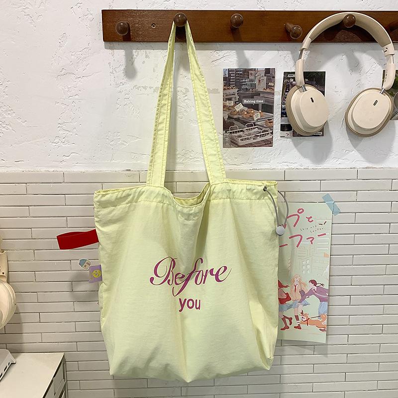 Spring and summer new nylon shoulder bag women's bag lazy wind tote bag large capacity shopping bag commuter bag
