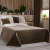VELVI Quilted Bedspread - Warm Brown - 170x210 cm