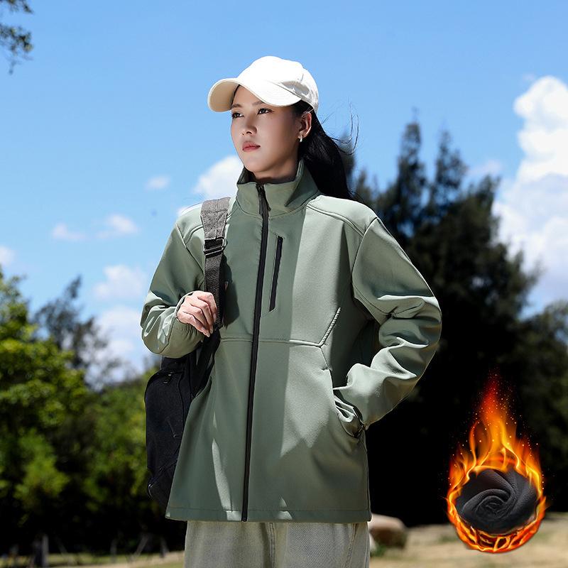 Soft Shell Jacket for Men and Women In Autumn and Winter Plus Velvet Thickened Thermal Jacket for Loose Couples