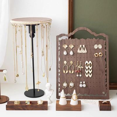 Výroba šperkov – Balenie a prezentácia šperkov